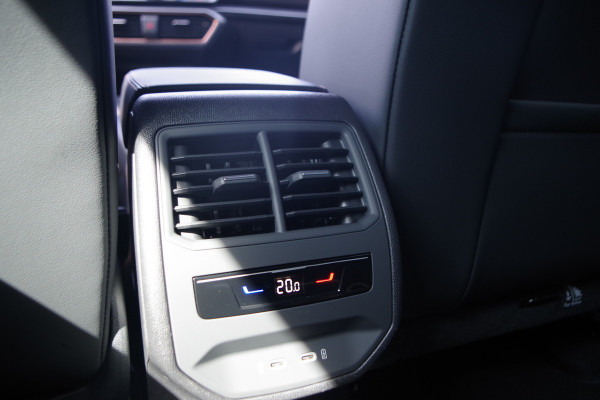 CUPRA Formentor 1.4 e-Hybrid VZ 245 PK Copper Edition PHEV, Winterpakket, Carplay, Camera