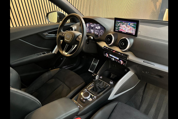 Audi Q2 35 TFSI S Line 150PK - Panoramadak - Matrix - B&O