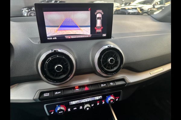 Audi Q2 35 TFSI S Line 150PK - Panoramadak - Matrix - B&O