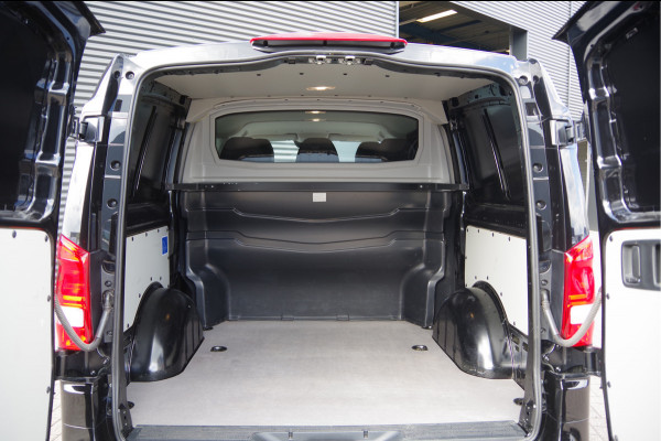Mercedes-Benz Vito 114 CDI L2 Pro AUT. DC-5P, LEDER, CAMERA, CRUISE, CLIMA, COMFORT STOELEN, LEDER STUURWIEL, DUBBELE CABINE