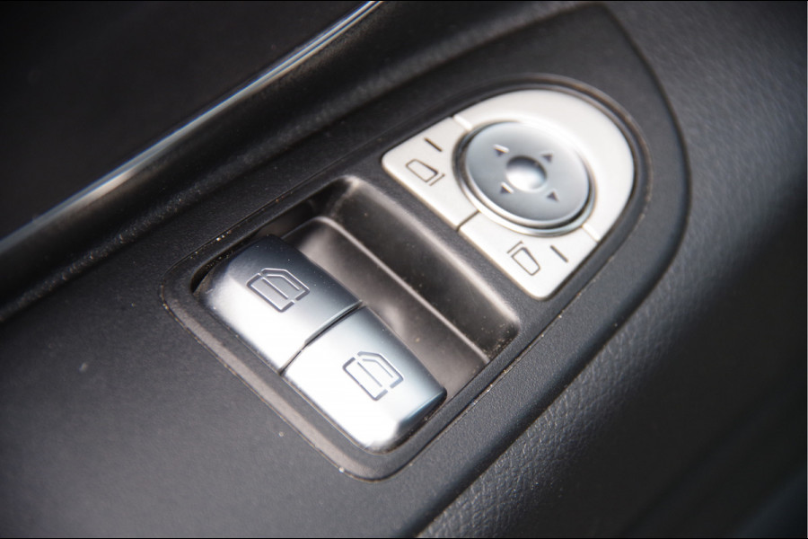 Mercedes-Benz Vito 114 CDI L2 Pro AUT. DC-5P, LEDER, CAMERA, CRUISE, CLIMA, COMFORT STOELEN, LEDER STUURWIEL, DUBBELE CABINE