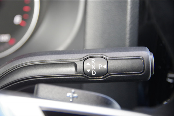 Mercedes-Benz Vito 114 CDI L2 Pro AUT. DC-5P, LEDER, CAMERA, CRUISE, CLIMA, COMFORT STOELEN, LEDER STUURWIEL, DUBBELE CABINE