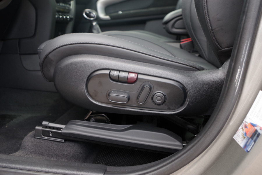 MINI Countryman 1.5 Cooper ALL4 Chili 225 PK PHEV, Leder, Panoramadak, Memory, Harman/Kardon Sound, Adap. Cruise Control