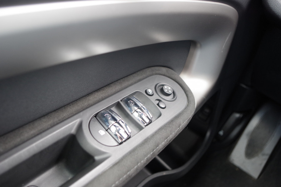 MINI Countryman 1.5 Cooper ALL4 Chili 225 PK PHEV, Leder, Panoramadak, Memory, Harman/Kardon Sound, Adap. Cruise Control