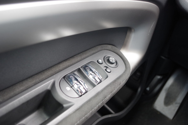 MINI Countryman 1.5 Cooper ALL4 Chili 225 PK PHEV, Leder, Panoramadak, Memory, Harman/Kardon Sound, Adap. Cruise Control