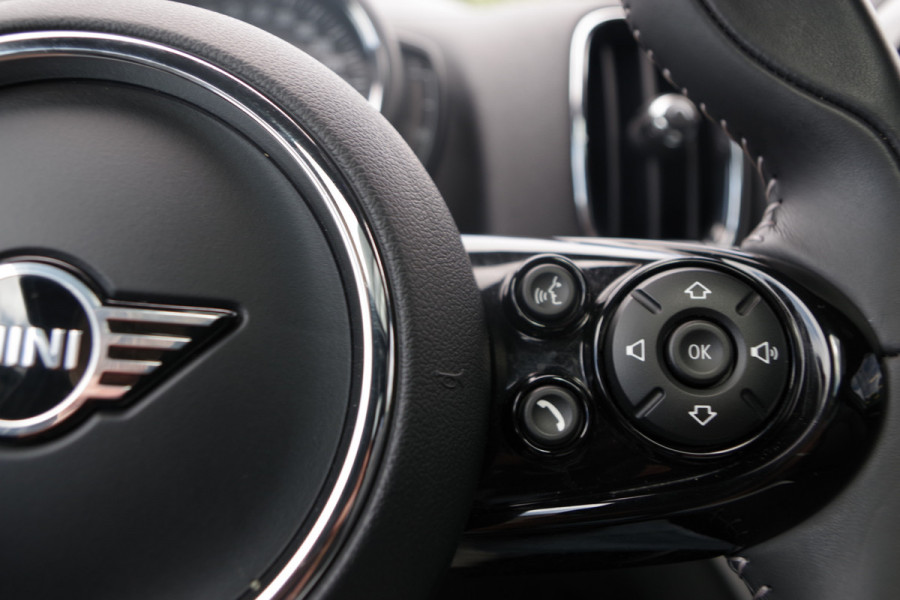 MINI Countryman 1.5 Cooper ALL4 Chili 225 PK PHEV, Leder, Panoramadak, Memory, Harman/Kardon Sound, Adap. Cruise Control