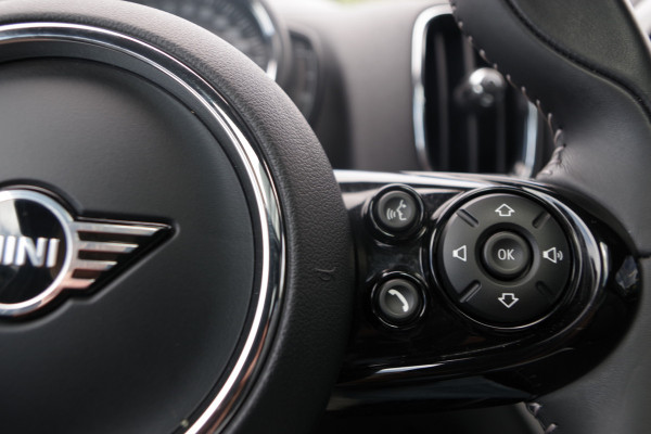 MINI Countryman 1.5 Cooper ALL4 Chili 225 PK PHEV, Leder, Panoramadak, Memory, Harman/Kardon Sound, Adap. Cruise Control