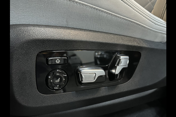 BMW X5 50e M-Sport Pro Performance | 360 View | Massage & Ventilatie | ACC | Individual Leder | Pano | Head-Up | 4-Zone Clima | 22'' | Stoelverwarming V+A | Laser-LED | 2x Memory | Keyless-Entry | Trekhaak | Comfortstoelen | Beker Koeling+Verwarming | Stuurverwarming | Zonwering | Carplay | Draadloos Laden |