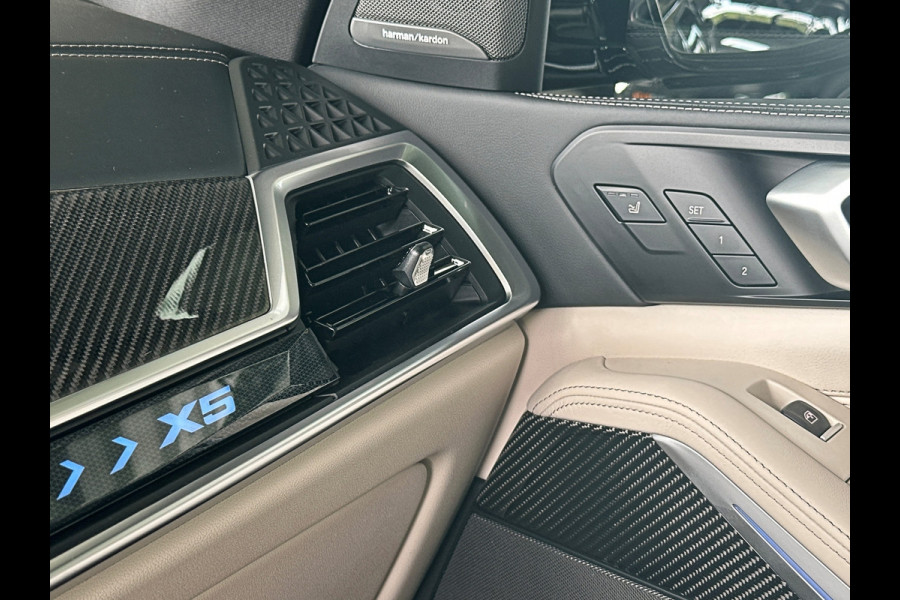 BMW X5 50e M-Sport Pro Performance | 360 View | Massage & Ventilatie | ACC | Individual Leder | Pano | Head-Up | 4-Zone Clima | 22'' | Stoelverwarming V+A | Laser-LED | 2x Memory | Keyless-Entry | Trekhaak | Comfortstoelen | Beker Koeling+Verwarming | Stuurverwarming | Zonwering | Carplay | Draadloos Laden |