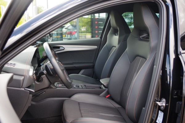 CUPRA Formentor 1.4 e-Hybrid VZ 245 PK  Performance PHEV, Camera, Carplay, Winterpakket