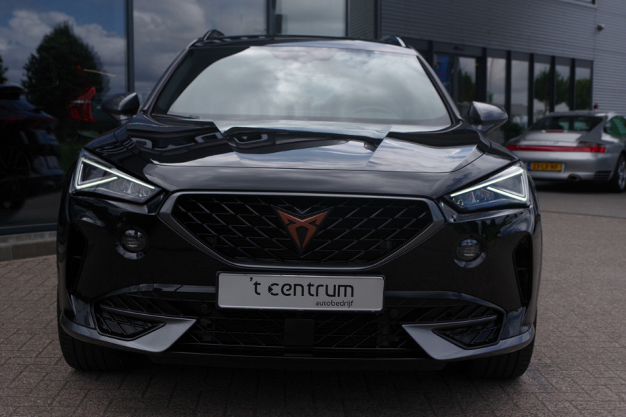 CUPRA Formentor 1.4 e-Hybrid VZ 245 PK  Performance PHEV, Camera, Carplay, Winterpakket