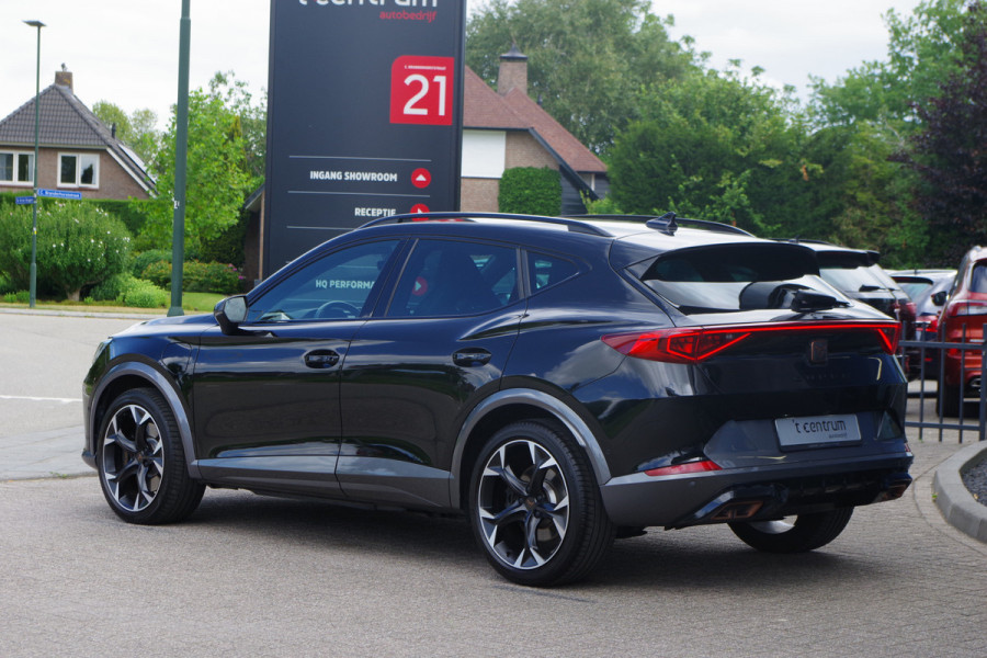 CUPRA Formentor 1.4 e-Hybrid VZ 245 PK  Performance PHEV, Camera, Carplay, Winterpakket