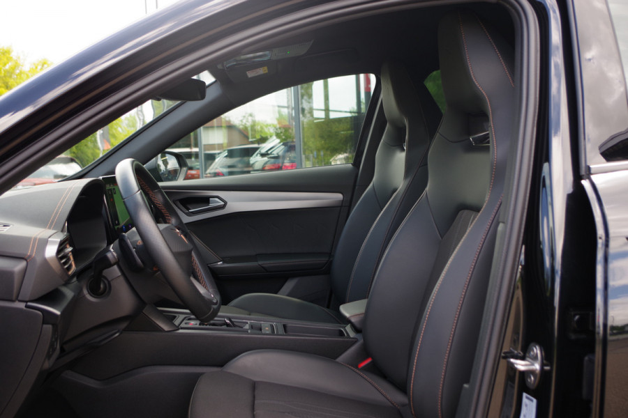 CUPRA Formentor 1.4 e-Hybrid VZ 245 PK  Performance PHEV, Camera, Carplay, Winterpakket