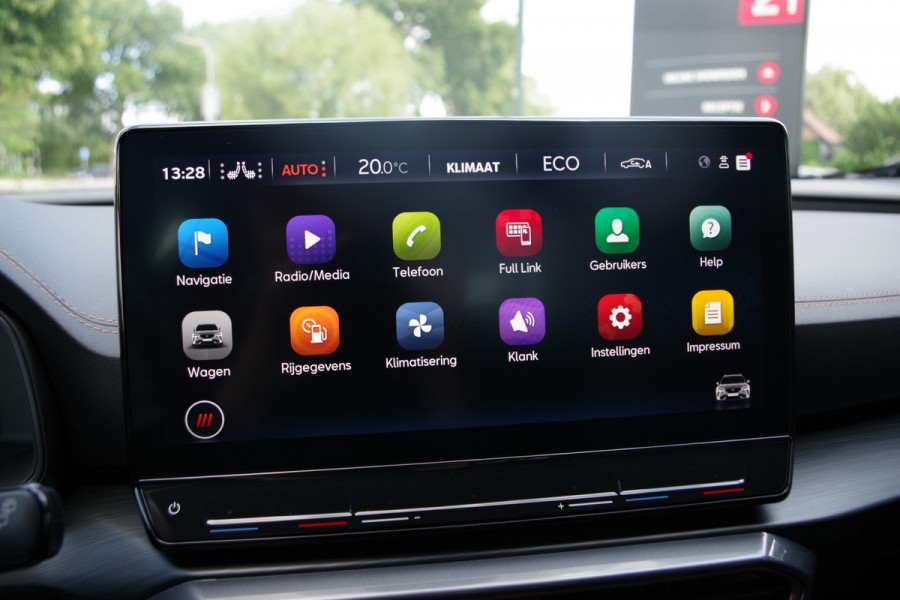 CUPRA Formentor 1.4 e-Hybrid VZ 245 PK  Performance PHEV, Camera, Carplay, Winterpakket