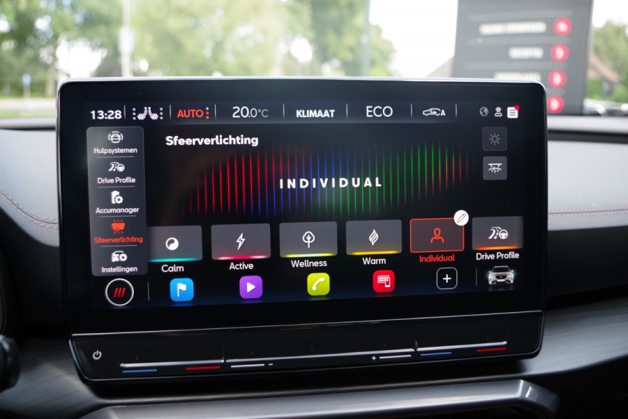 CUPRA Formentor 1.4 e-Hybrid VZ 245 PK  Performance PHEV, Camera, Carplay, Winterpakket