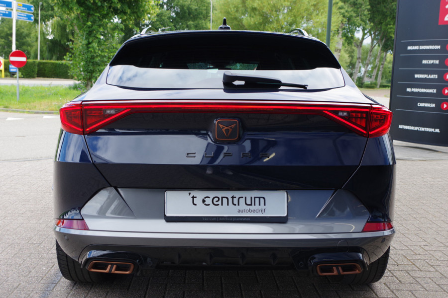 CUPRA Formentor 1.4 e-Hybrid 245 PK VZ Copper Edition, Trekhaak, LED, Winterpakket, Stuur-Startknop, Camera