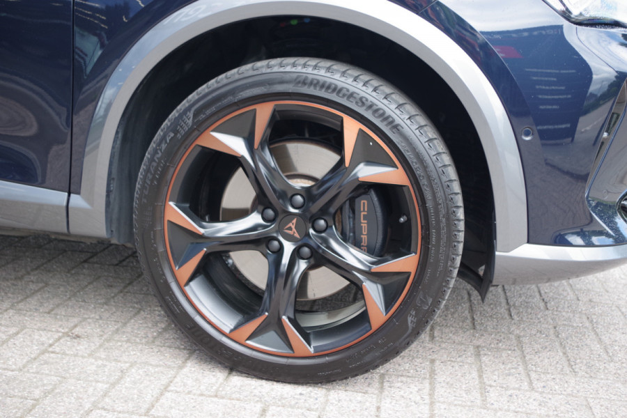 CUPRA Formentor 1.4 e-Hybrid 245 PK VZ Copper Edition, Trekhaak, LED, Winterpakket, Stuur-Startknop, Camera