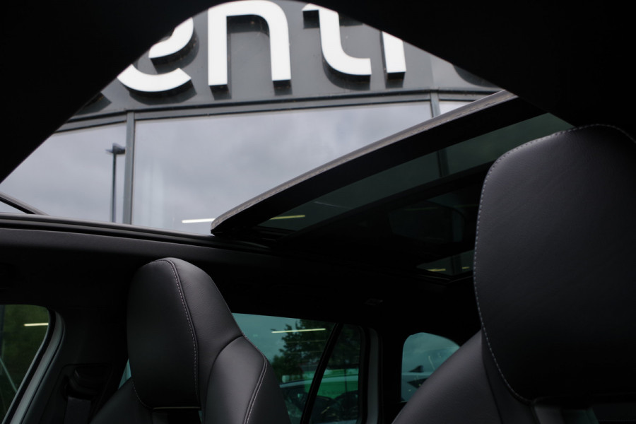 Škoda Octavia Combi 1.4 TSI RS iV PHEV 245 PK Business, Panoramadak, Leder-Alcantara, Canton Sound, Head-Up, Memory
