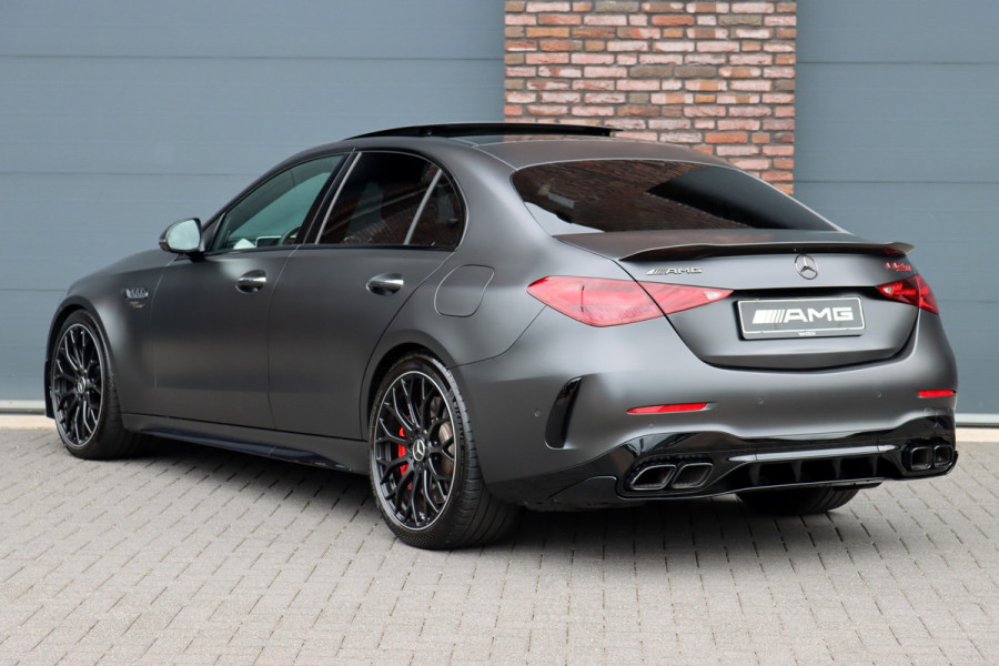 Mercedes-Benz C-Klasse AMG 63 S E Performance Aut9 | 680pk | AMG Drivers Package | Distronic+ | Carbon | Burmester | AMG Drive Unit | HUD | Digital Light | Stoelventilatie |