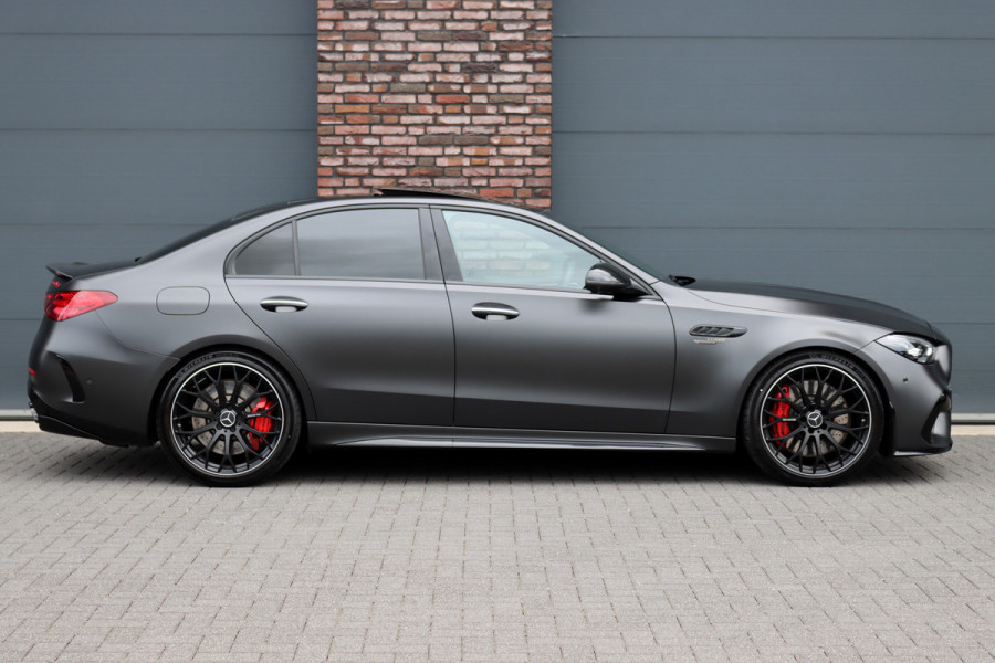 Mercedes-Benz C-Klasse AMG 63 S E Performance Aut9 | 680pk | AMG Drivers Package | Distronic+ | Carbon | Burmester | AMG Drive Unit | HUD | Digital Light | Stoelventilatie |