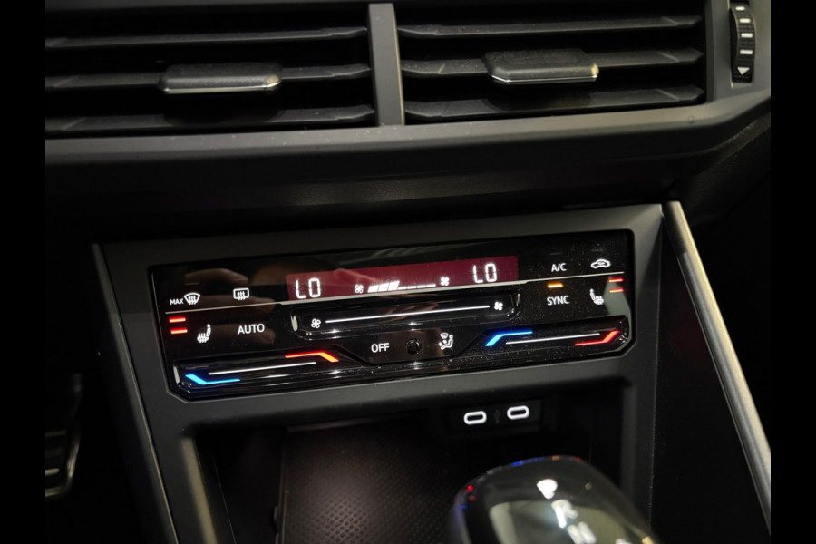 Volkswagen Taigo 1.0 TSI R-Line Business
