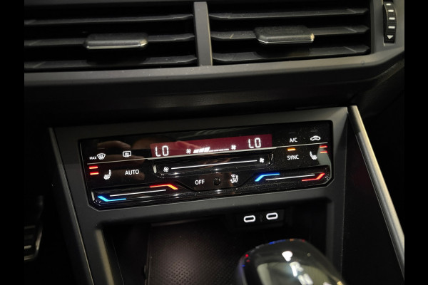 Volkswagen Taigo 1.0 TSI R-Line Business