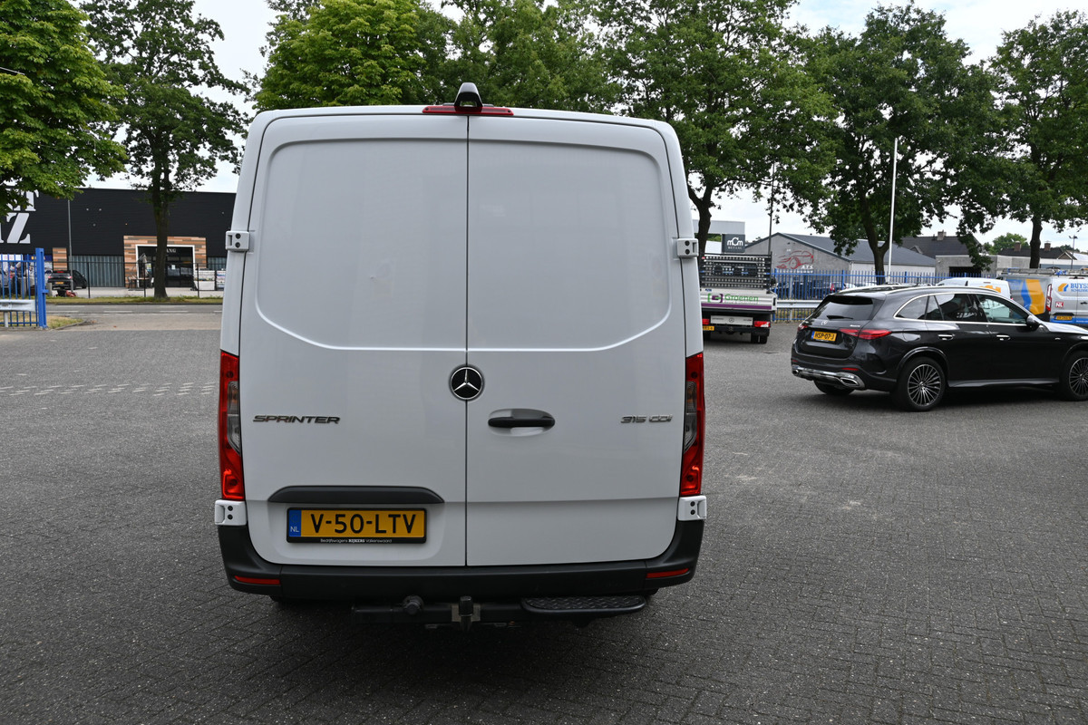 Mercedes-Benz Sprinter 315 CDI L2H1 MBUX Navigatie met camera, Linker schuifdeur, Standkachel Mercedes-Benz Sprinter 315 CDI L2H1 MBUX Navigatie met camera, Linker schuifdeur, Standkachel