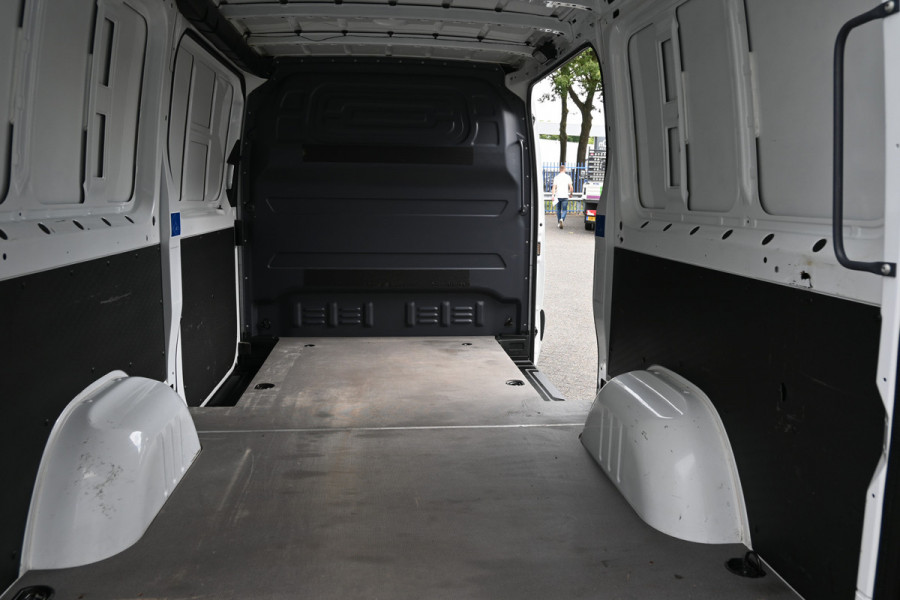 Mercedes-Benz Sprinter 315 CDI L2H1 MBUX Navigatie met camera, Linker schuifdeur, Standkachel