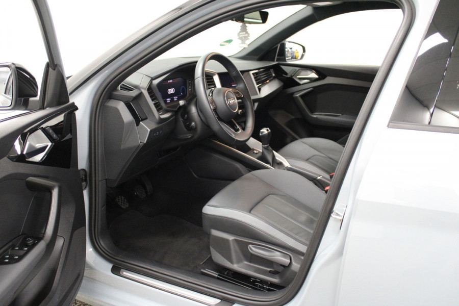 Audi A1 Sportback 30 TFSI S edition Carplay|Leer|Stoelverw.