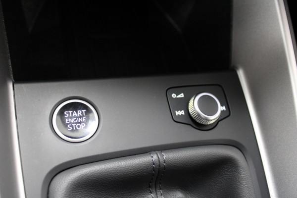 Audi A1 Sportback 30 TFSI S edition Carplay|Leer|Stoelverw.