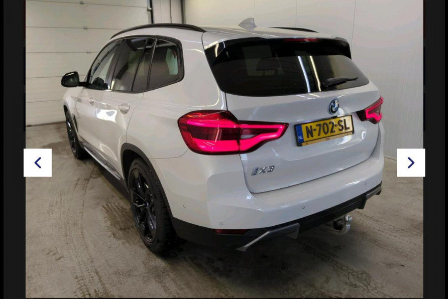 BMW iX3 High Executive 80 kWh | Panoramadak | Trekhaak | NL- Auto | Camera