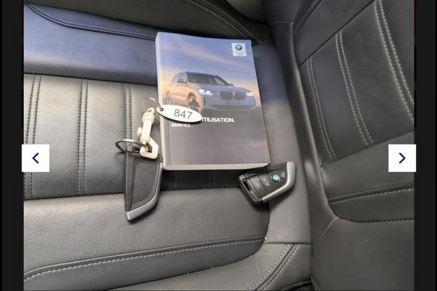BMW iX3 High Executive 80 kWh | Panoramadak | Trekhaak | NL- Auto | Camera