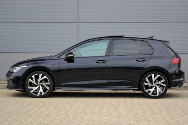 Volkswagen Golf 1.5 eTSI R-Line
