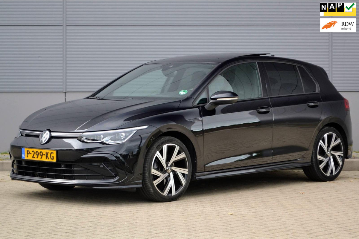 Volkswagen Golf 1.5 eTSI R-Line
