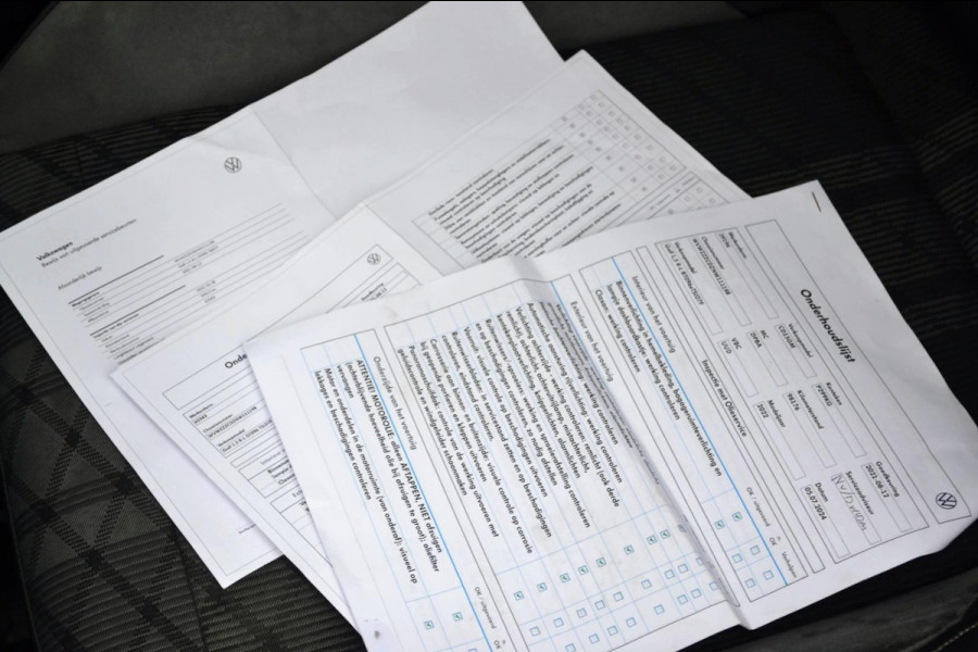 Volkswagen Golf 1.5 eTSI R-Line