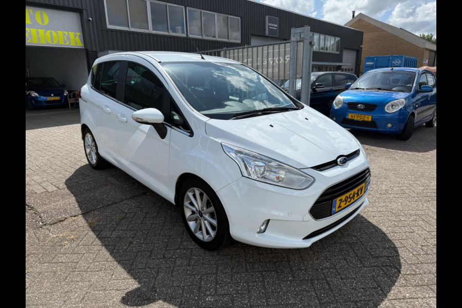 Ford B-MAX 1.0 EcoBoost Titanium