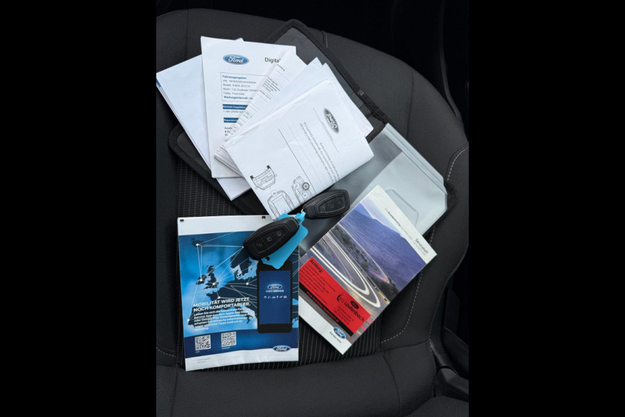 Ford B-MAX 1.0 EcoBoost Titanium