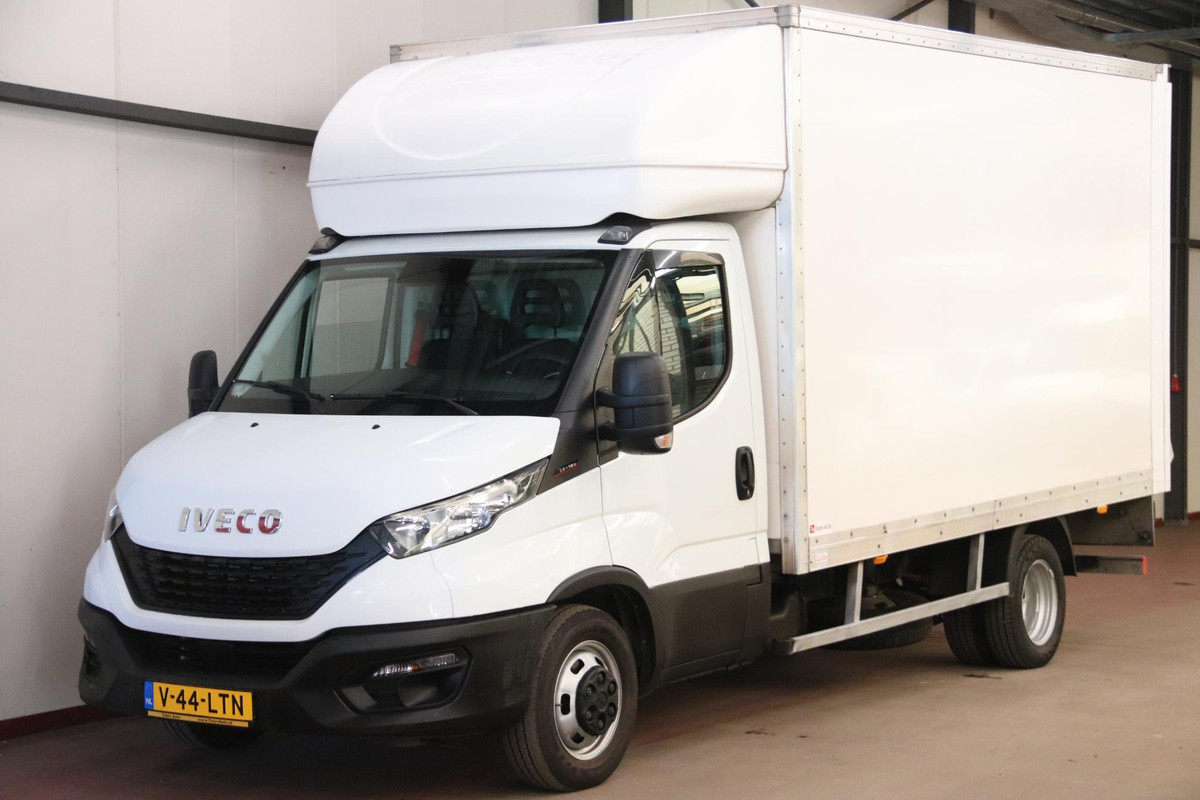Iveco Daily 35C16 2.3 BAKWAGEN MET ZIJDEUR EN LAADKLEP Iveco Daily 35C16 2.3 BAKWAGEN MET ZIJDEUR EN LAADKLEP