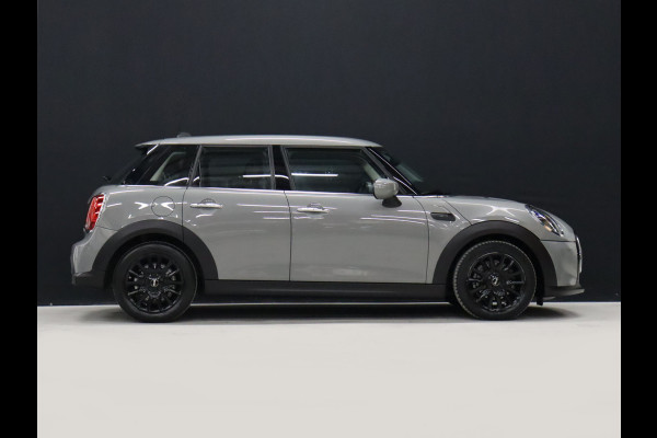 MINI Mini 1.5 One Sport [DIGITAL DASHBOARD, APPLE CARPLAY, PDC ACHTER, CRUISE CONTROL, NAVIGATIE, AIRCO, NIEUWSTAAT]