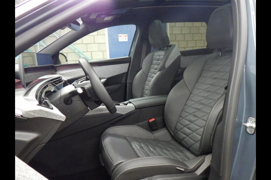 Peugeot E-5008 GT Avantage 73 kWh Panoramadak | Leder interieur