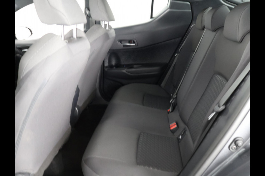 Toyota C-HR 1.8 HYBRIDE GRAYLINE AUTOMAAT GARANTIE TOT 8-2032 NAVI. LMV .APPLE /ANDROID. CAMERA.