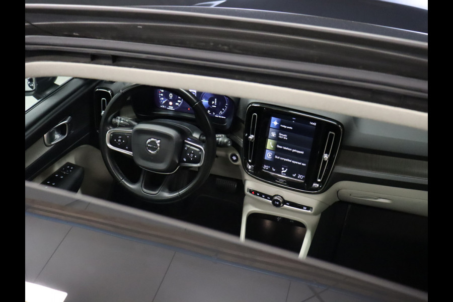 Volvo XC40 1.5 T5 Twin Engine Inscription [SCHUIFKANTELDAK, CAMERA, VOL LEDER, STOELVERWARMING, PDC V+A, BLUETOOTH, CRUISE CONTROL, CLIMATE CONTROL, NIEUWSTAAT]