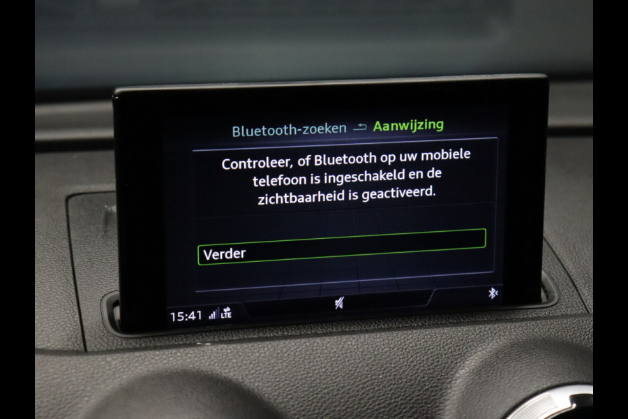 Audi A3 Sportback 30 TFSI S-Line Sport [VIRTUAL COCKPIT, S-LINE, VLAK SPORTSTUUR, STOELVERWARMING, BLUETOOTH, CRUISE CONTROL, CLIMATE CONTROL, NIEUWSTAAT]