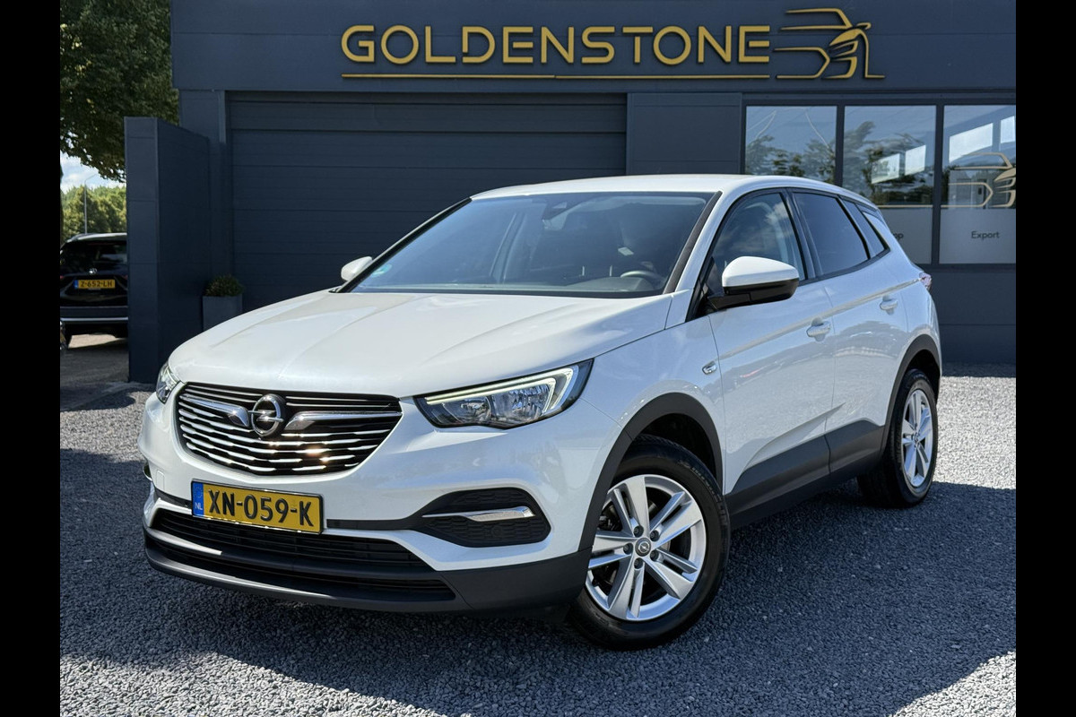 Opel Grandland X 1.2 Turbo Online Edition 2e Eigenaar,Navi,131pk,Apple Carplay,Clima,Cruise,PDC V+A,Automaat,Dealer Onderhouden,N.A.P,APK tot 02-2027 Opel Grandland X 1.2 Turbo Online Edition 2e Eigenaar,Navi,131pk,Apple Carplay,Clima,Cruise,PDC V+A,Automaat,Dealer Onderhouden,N.A.P,APK tot 02-2027