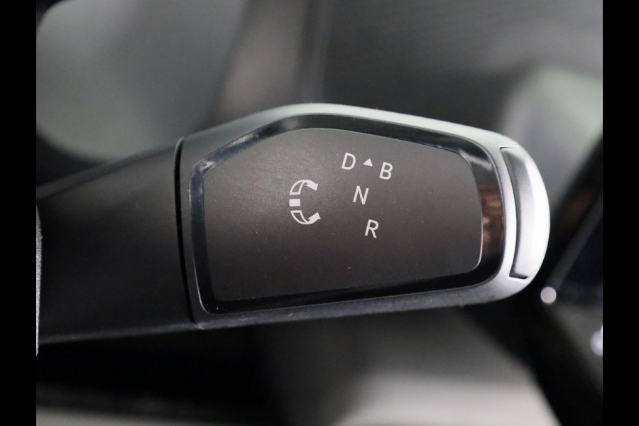 Volkswagen ID. Buzz Cargo Intro 1 Elektromotor 204 pk NAVIGATIE | TREKHAAK