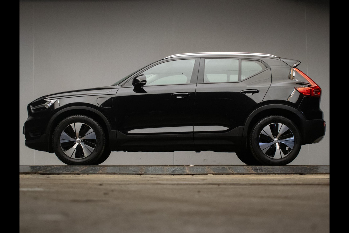 Volvo XC40 1.5 T5 Twin Sport (APPLE CARPLAY,NAVI,CAMERA,LED,XENON,STOELVERWARMING,TREKHAAK,GETINT,CRUISE,CLIMATE,NETTESTAAT) Volvo XC40 1.5 T5 Twin Sport (APPLE CARPLAY,NAVI,CAMERA,LED,XENON,STOELVERWARMING,TREKHAAK,GETINT,CRUISE,CLIMATE,NETTESTAAT)