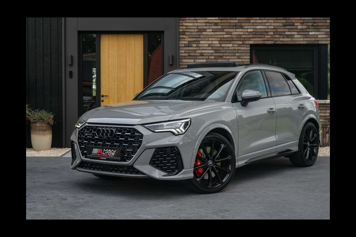 Audi RSQ3 RS Q3 2.5 TFSI 400PK Pano/Eventuri/Sonos/360/Trkhk/VOL Audi RSQ3 RS Q3 2.5 TFSI 400PK Pano/Eventuri/Sonos/360/Trkhk/VOL