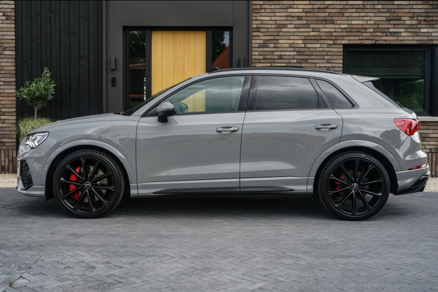 Audi RSQ3 RS Q3 2.5 TFSI 400PK Pano/Eventuri/Sonos/360/Trkhk/VOL