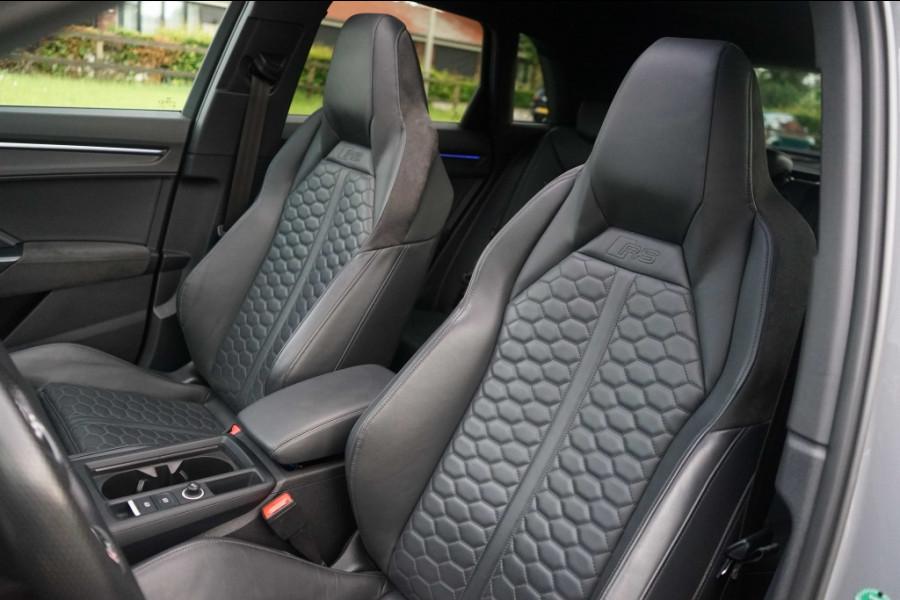 Audi RSQ3 RS Q3 2.5 TFSI 400PK Pano/Eventuri/Sonos/360/Trkhk/VOL