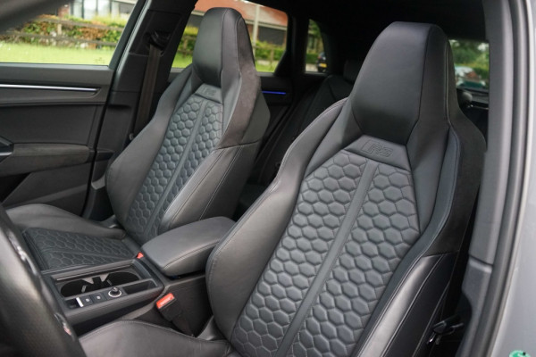 Audi RSQ3 RS Q3 2.5 TFSI 400PK Pano/Eventuri/Sonos/360/Trkhk/VOL